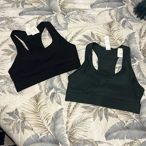 Set of 2 NWT large fabletics on the go sports bras